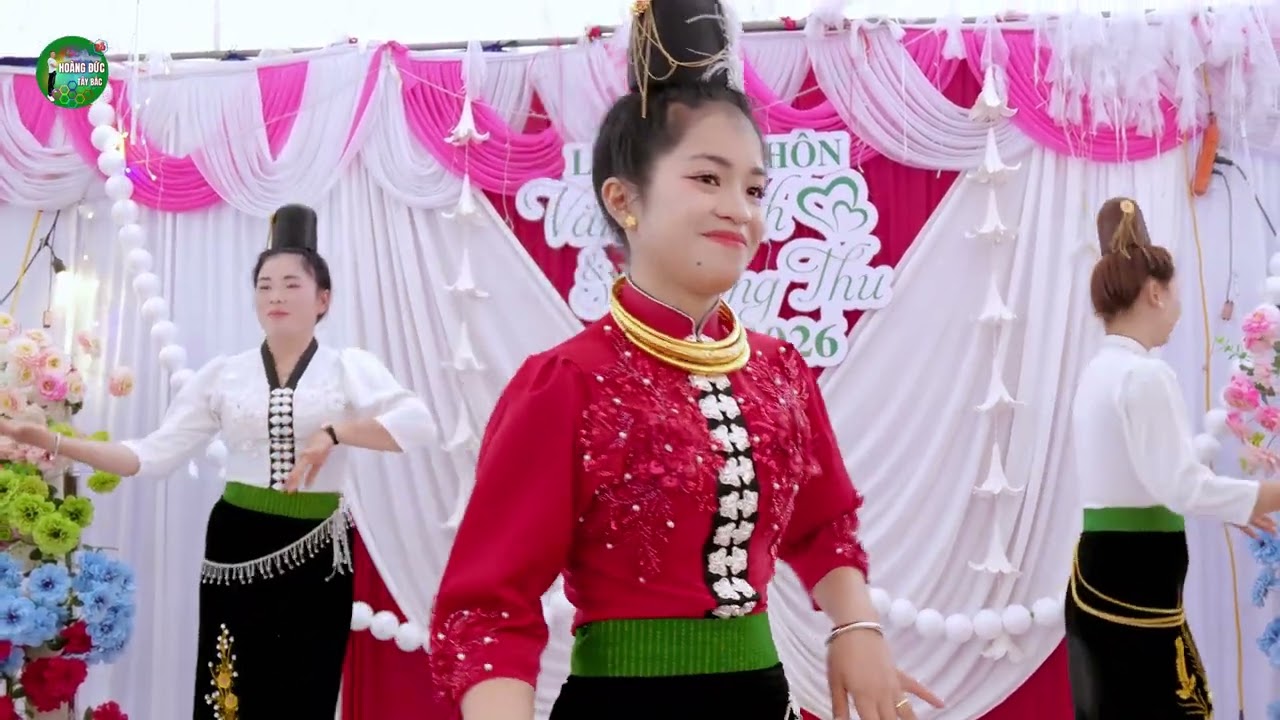 VŨ ĐIỆU LĂM TƠI REMIX - ĐỘI MÚA GIA ĐÌNH MỪNG HẠNH PHÚC CHÚ RỂ VĂN BỈNH & CÔ DÂU HỒNG THU