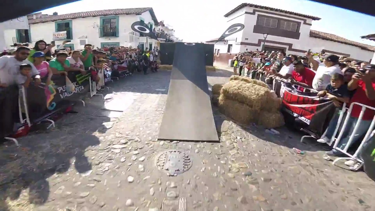 INSANE URBAN DH run in Mexico  - Tomas Slavik winning run