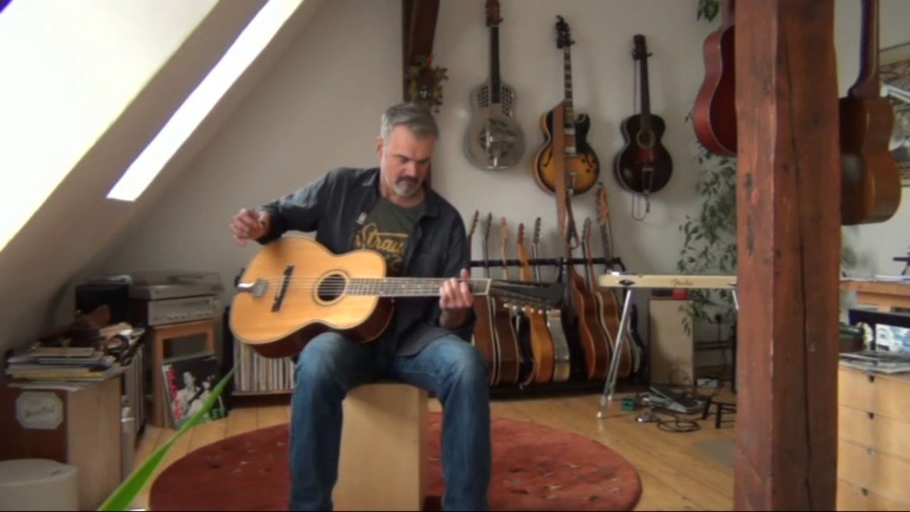 Country Blues on a 12 String Guitar