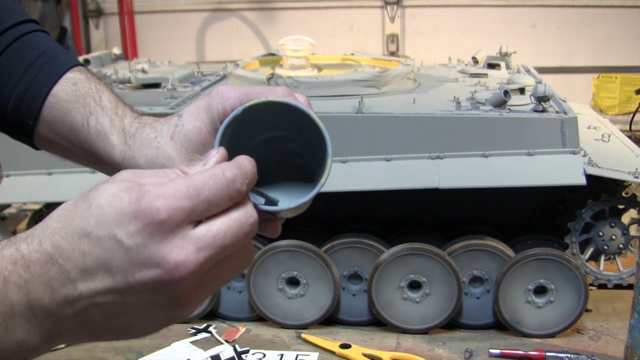 RC 1/6th scale Armortek Early Production Tiger video #23 part 1 of 2 (paint and hull markings)