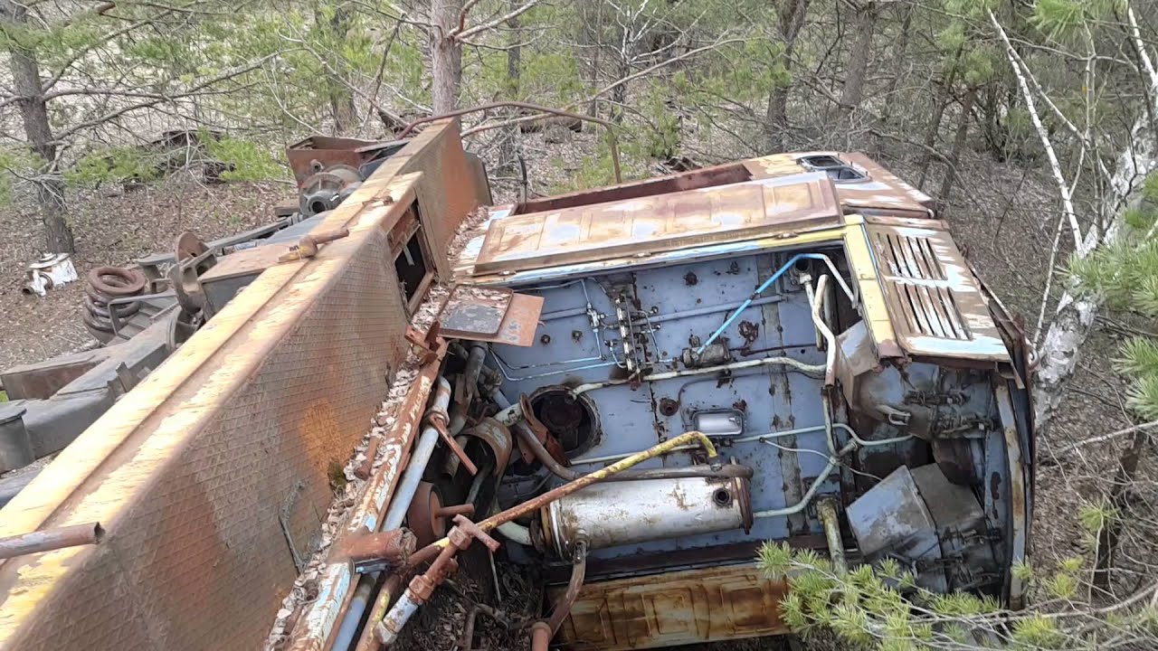 Czarnobyl - opuszczone złomowisko lokomotyw | TGM6A-1969