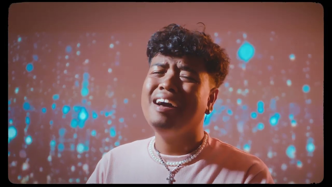 Tanjona Randrianarivelo - Ahoana marina moa ( clip officiel)