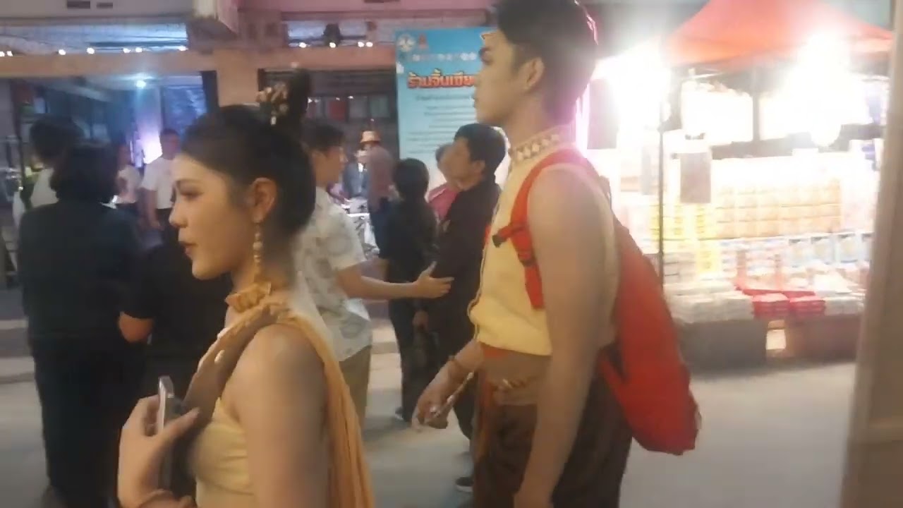 ชาวจีนบนถนนจอมพล ชุมพล โคราช จัดงาน บุญเมือง 558 ปี 8 มีนาคม 69 ตักบาทรพระ 10,000 รูป