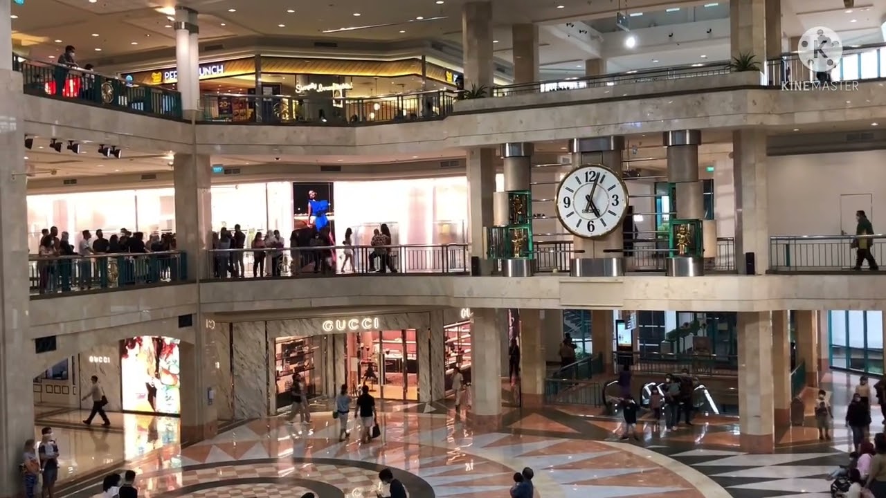 jam seiko di plaza senayan pukul 17.00 dan 18.00