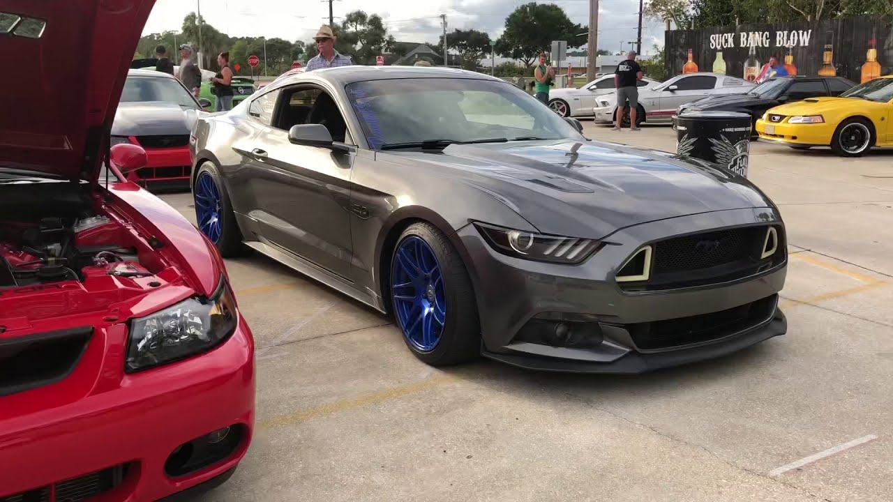 Mustang week 2019 retro meet 3 car show and burnout contest
