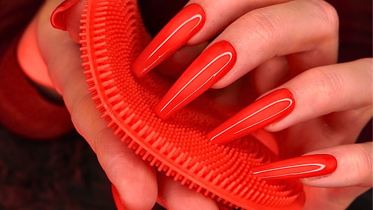 ASMR Scratching & Some Tapping on ❤️RED❤️ Items!! | No Talking