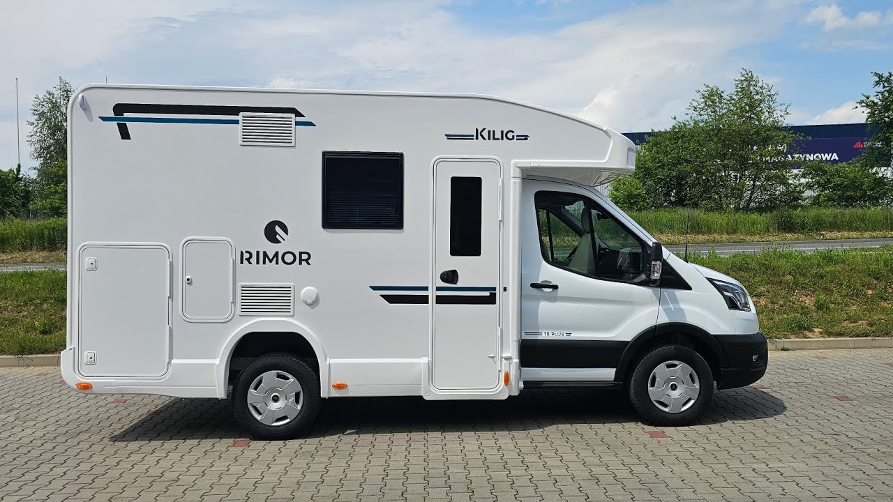 💪Jeden z najmniejszych kamperów (595cm)👍, dla 4 osób, trzy łóżka Rimor Kilig 18 Plus 2025
