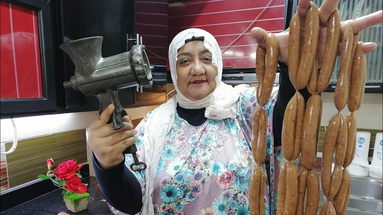 بكيلو لحمة وعيش فينو عملت ٢ كيلو سجق ولا اجدع عربية كبدة