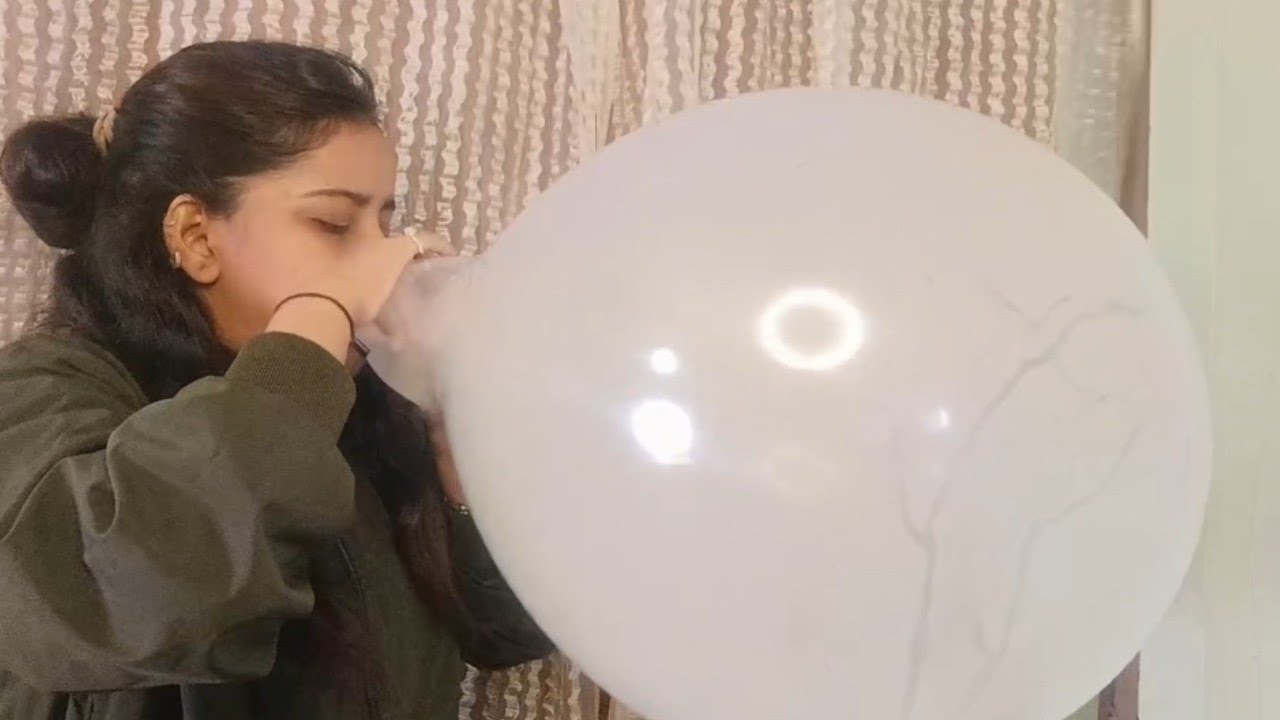 big balloon challange 😂🎈|| balloon challange// r Farooki #challenge #balloon #balloonchallenge