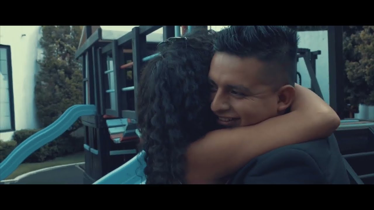 Quédate con el (Video Oficial) - Grupo Ensamble con sabor