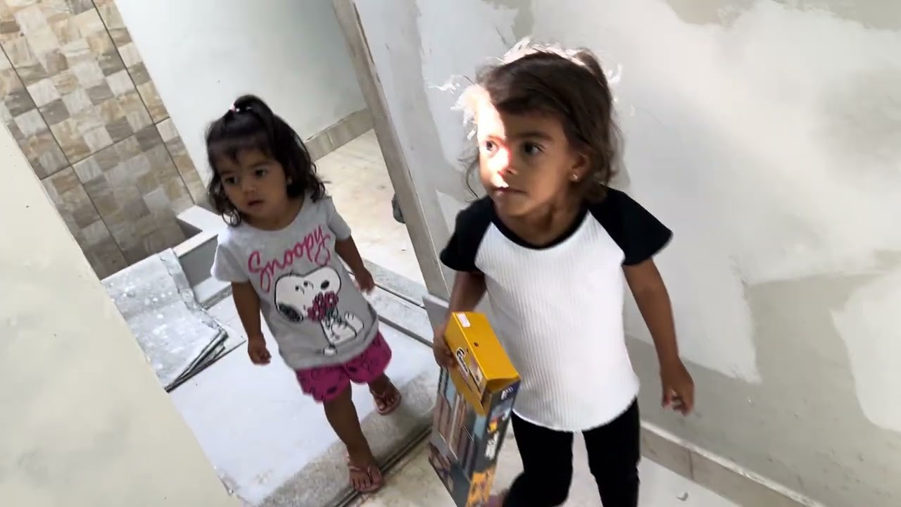 Mini reforma | Vlog | Pintura | acabamento | Casa pequena
