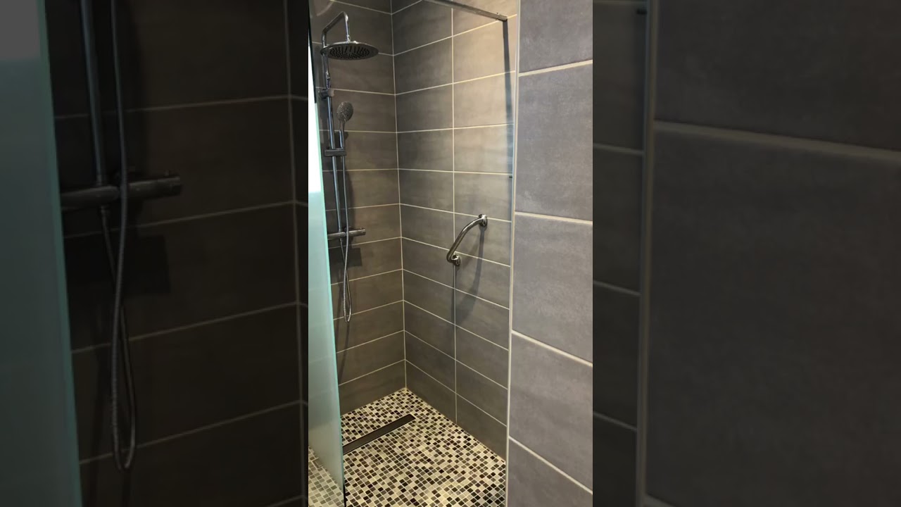 🚿 R&eacute;novation compl&egrave;te d&rsquo;une salle d&rsquo;eau avec douche &agrave; l&rsquo;italienne | Avant / Apr&egrave;s