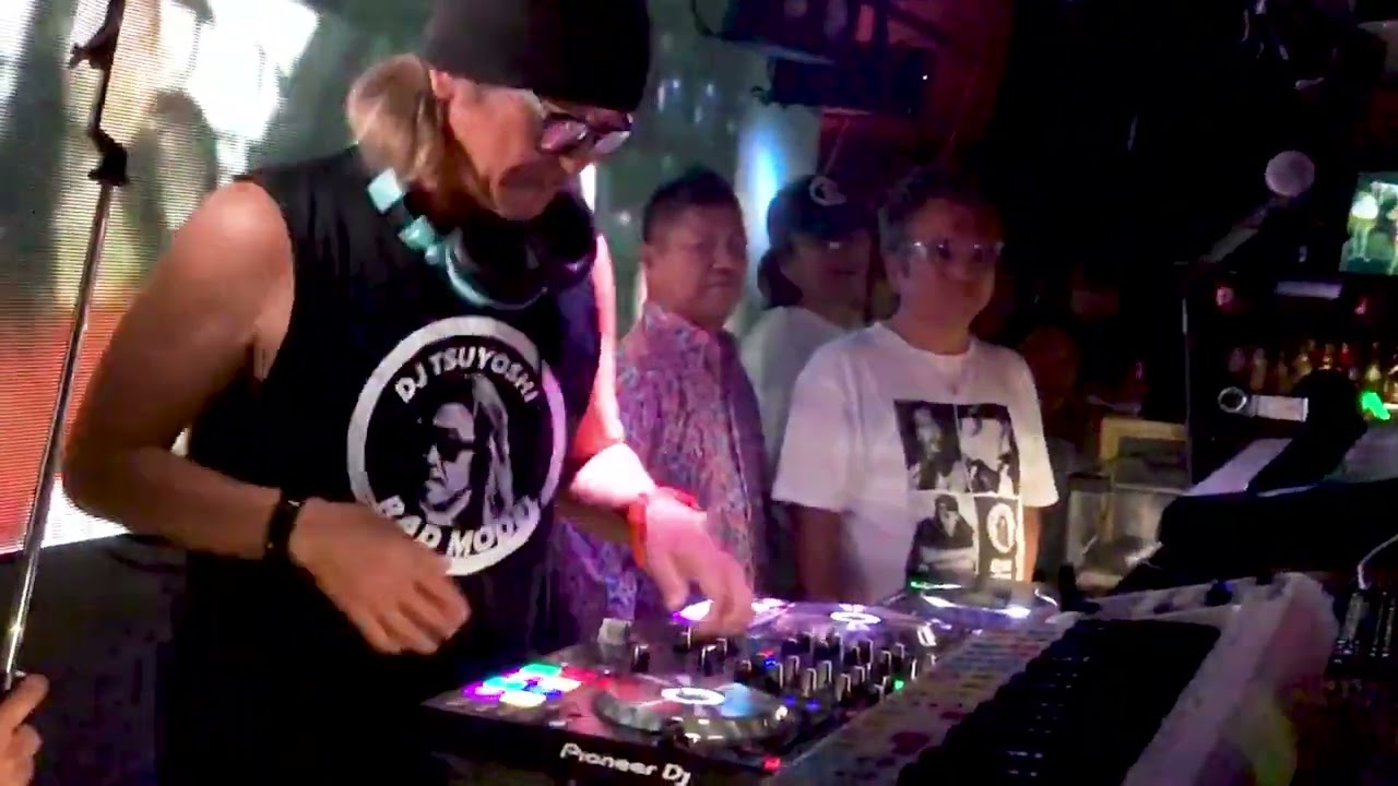 貴重映像 現役DJ TSUYOSHI 神サンプラーPLAY総集編