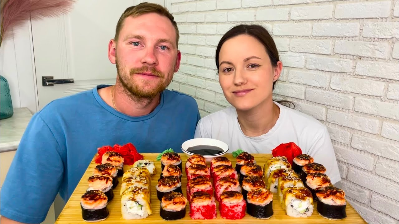 МУКБАНГ Роллы запеченные горячие с креветкой рыбой  Mukbang rolls sushi
