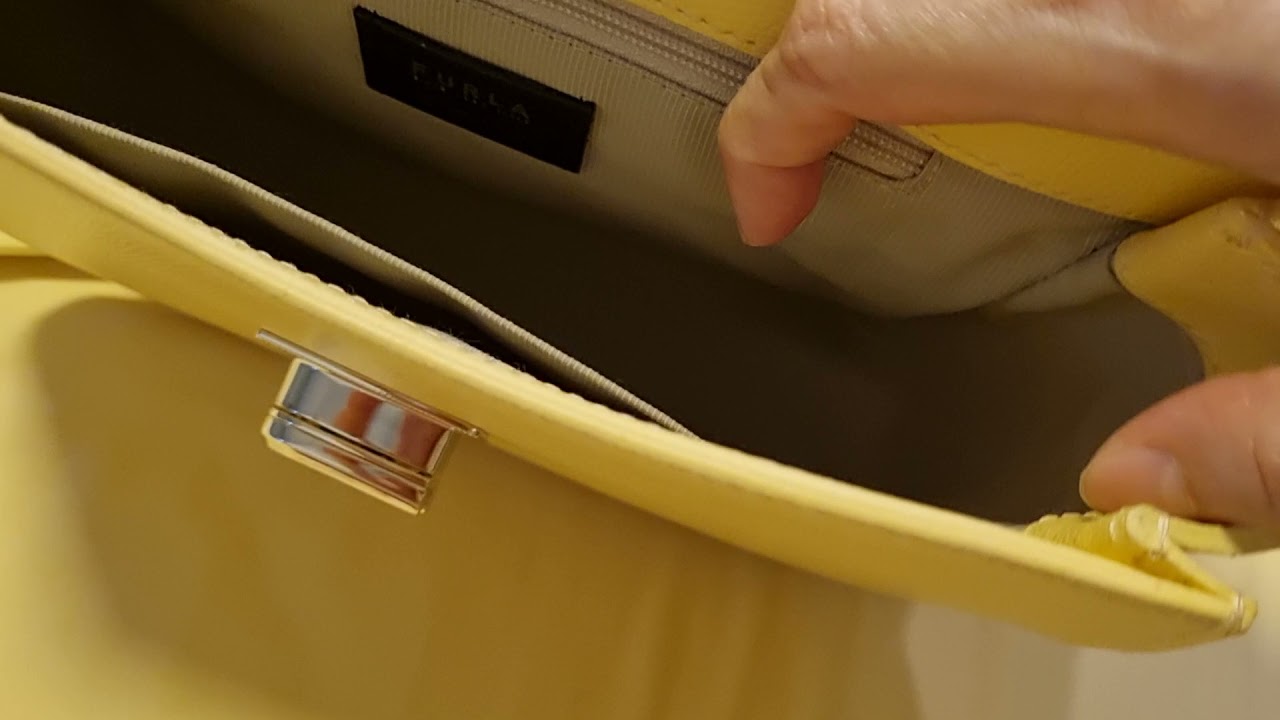 (Not sponsored) Furla 1927 S Crossbody 23 in Crema. Please subscribe for more reviews!