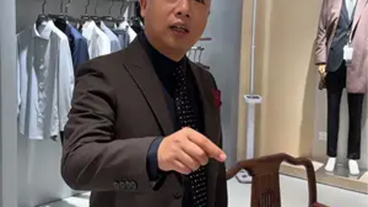 男装头部衬衫老罗的新零售，从线上到线下全域经营，纯属偶遇  衬衫老罗 实体店 男装
