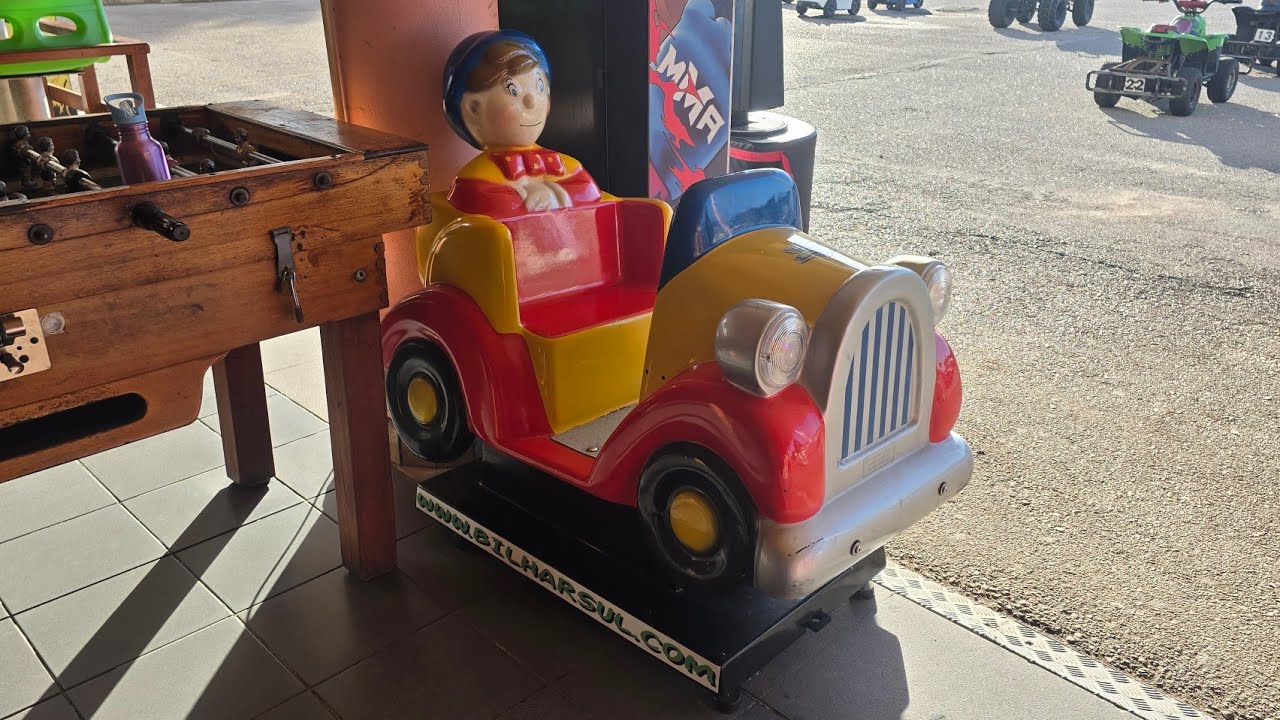 Cogan Autopicchio Car (Noddy) Coin Operated Kiddie ride