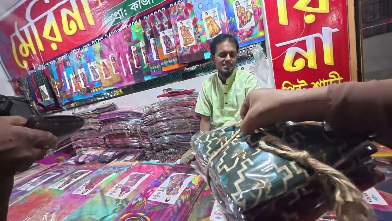 টাঙ্গাইলের করোটিয়ার বৃহত্তম কাপড়ের হাট: ঈদের আনন্দের রঙিন কেন্দ্র