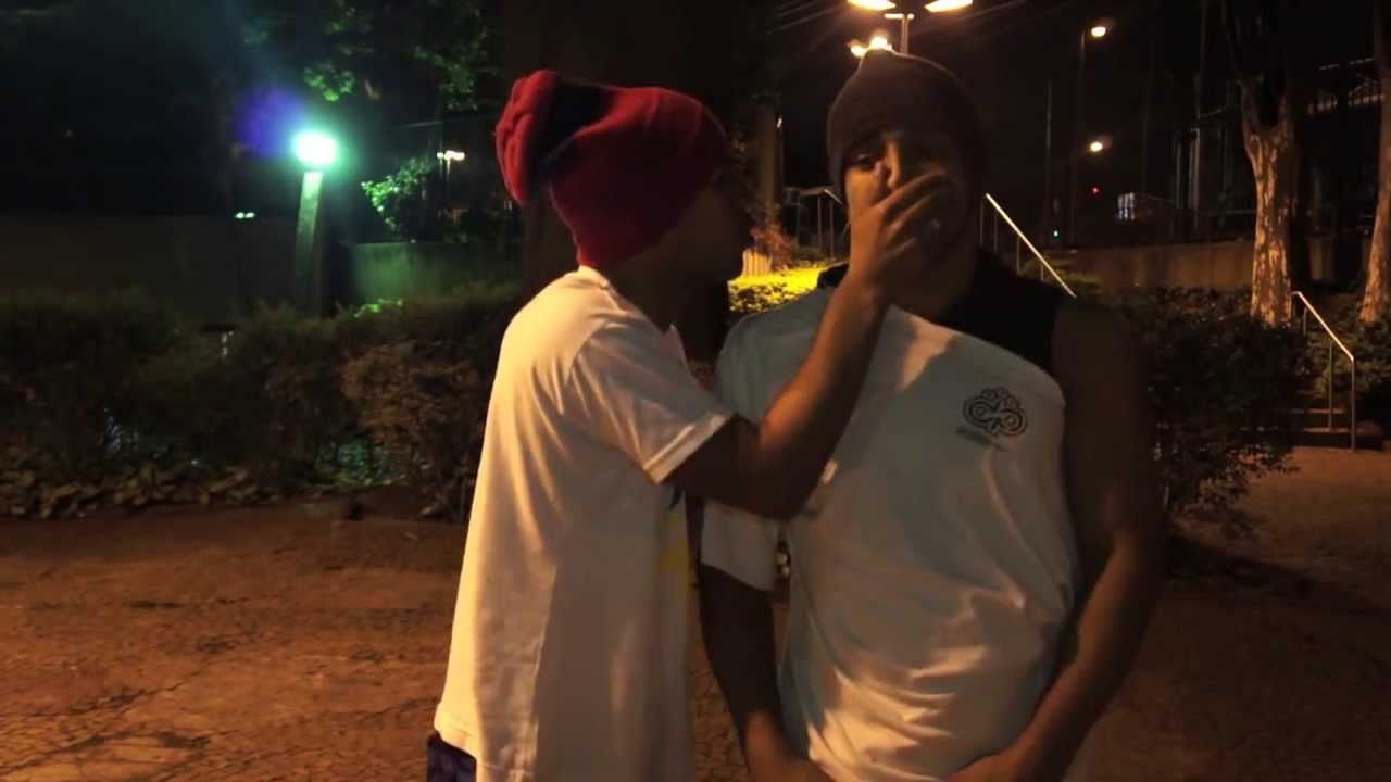 Mc GARDEN - ISSO É BRASIL