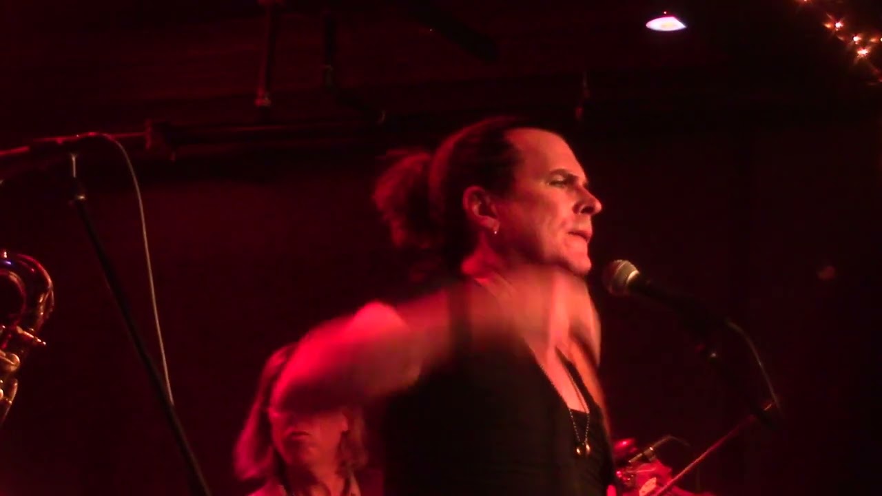 Michael McDermott-Scars From Another Life live in Berwyn, IL 7-2-22