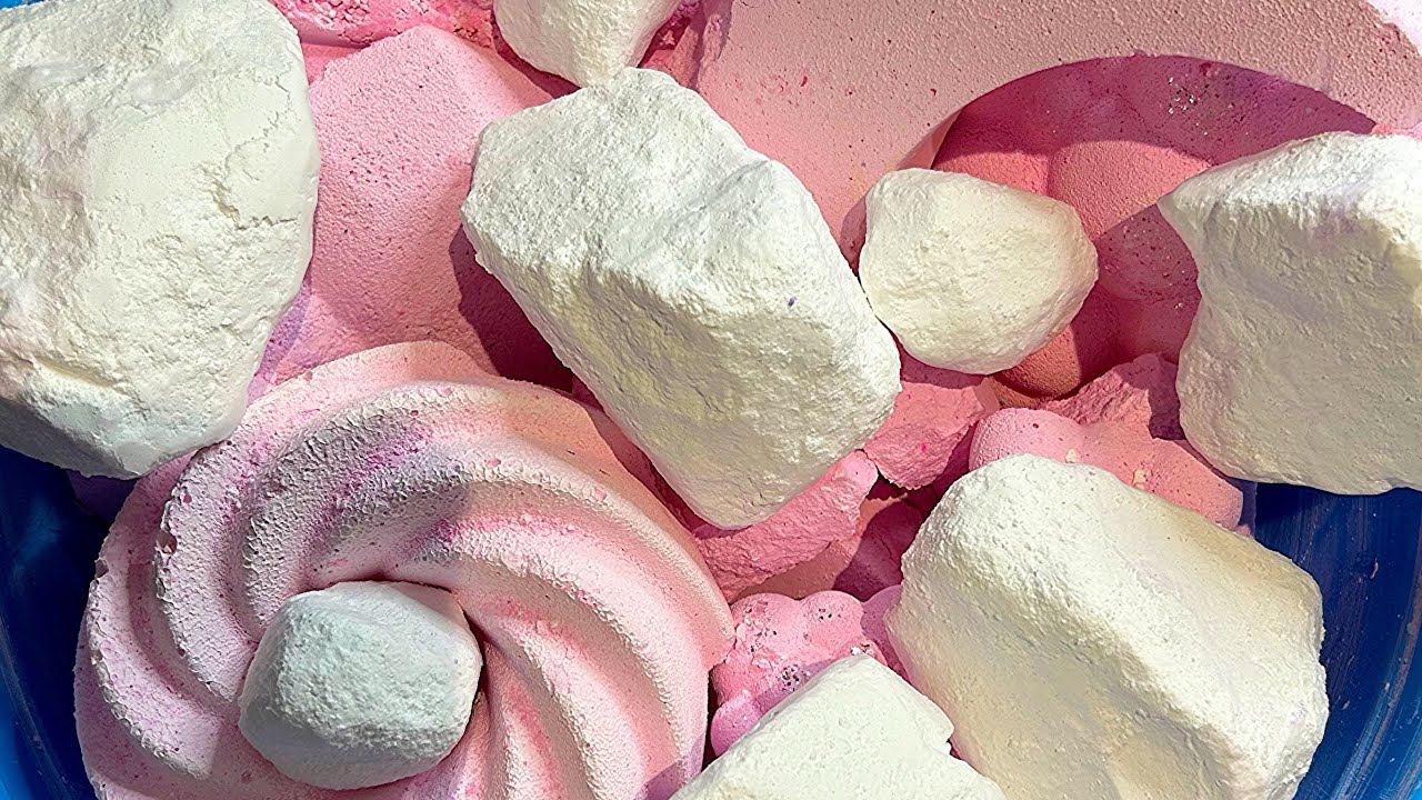 Pink n white | asmrgymchalk | please subscribe | satisfying | powdery | crunchy 