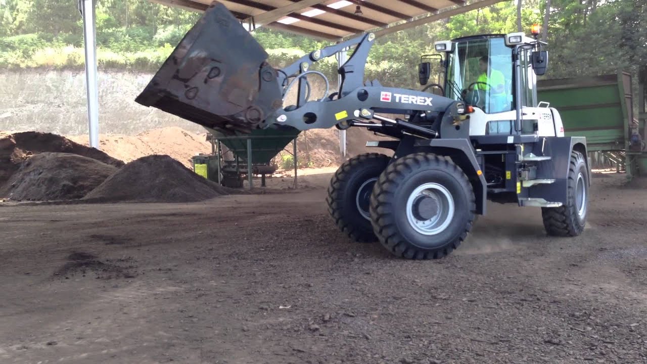 Alto volteo TEREX TL210