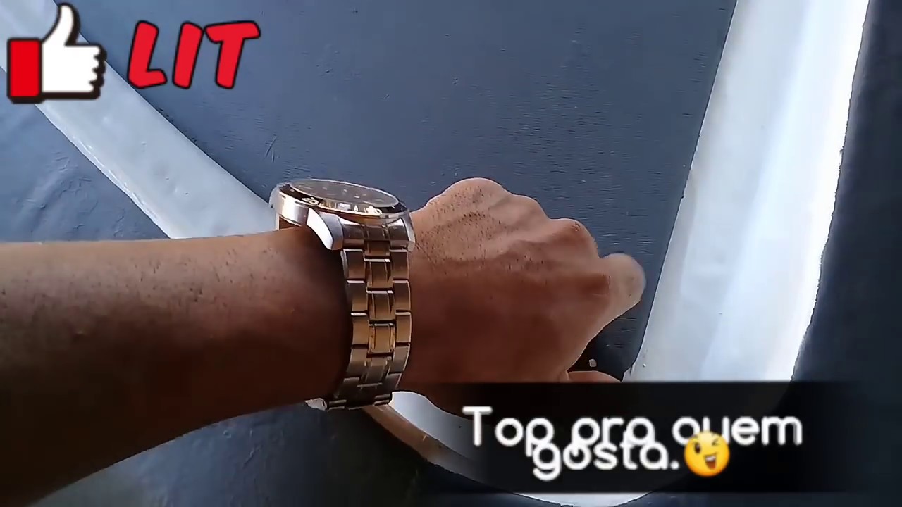 Caiaque de isopor e fibra