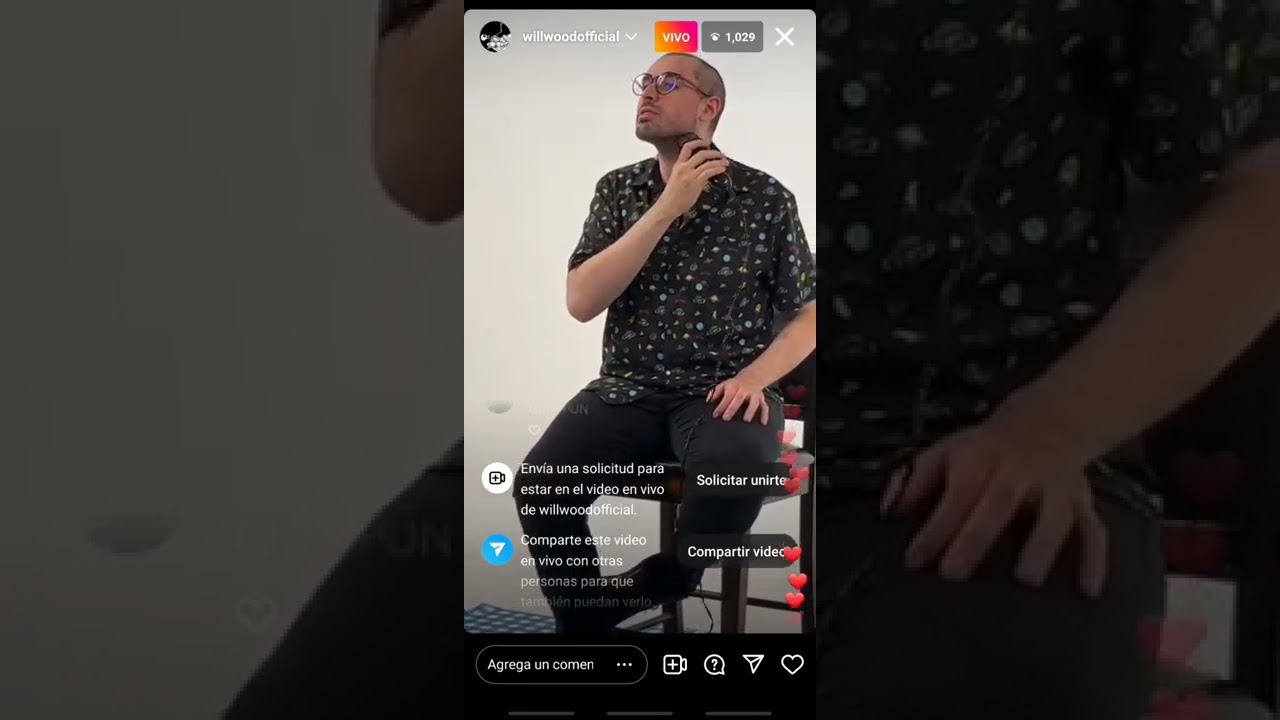 Will Wood shaves his head live