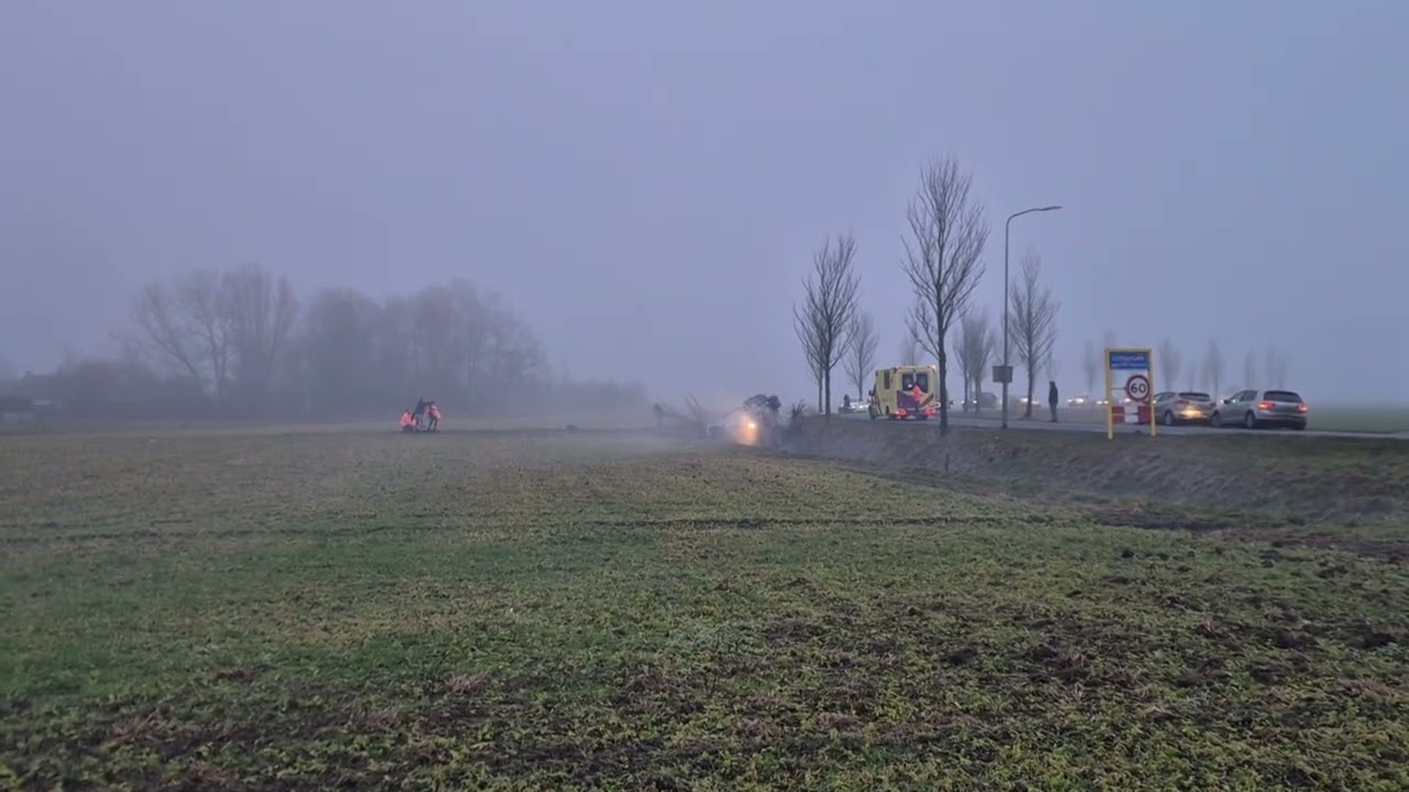 Explosie tijdens hulpverlening N999 bij Uithuizen (Video)