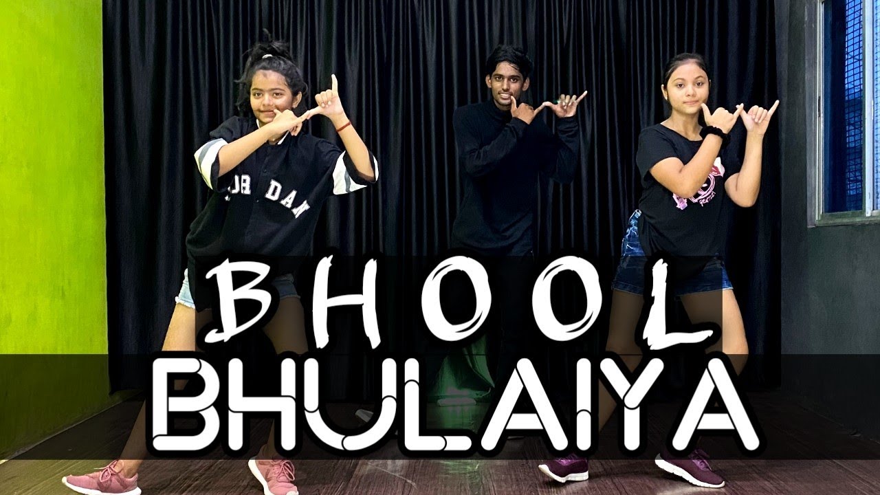 BHOOL BHULAIYA 2 DANCE COVER || Title track || Vivek kabirpanthi || First step dance Academy