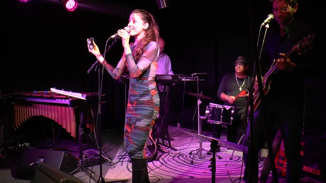 Sara Alhinho Quartet  at M8 LIVE CLUB