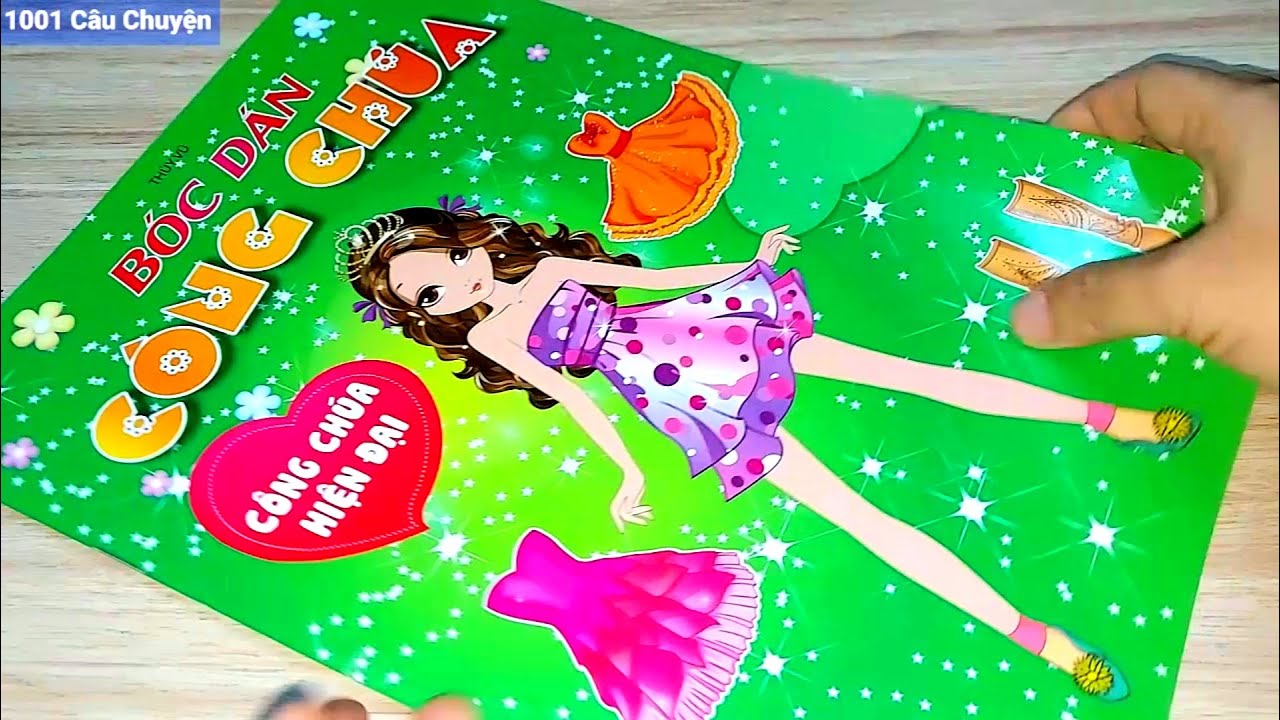 Sổ dán stickers trang phục cho 24 nàng công chúa hiện đại/Sticker mới, đẹp nhưng khi mỡ dễ bị rách