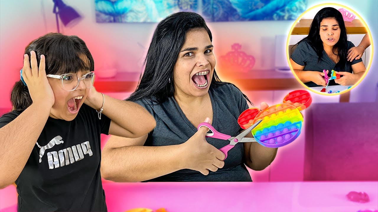 MINHA MÃE FICOU MALUCA E CORTOU MEUS FIDGET TOYS!