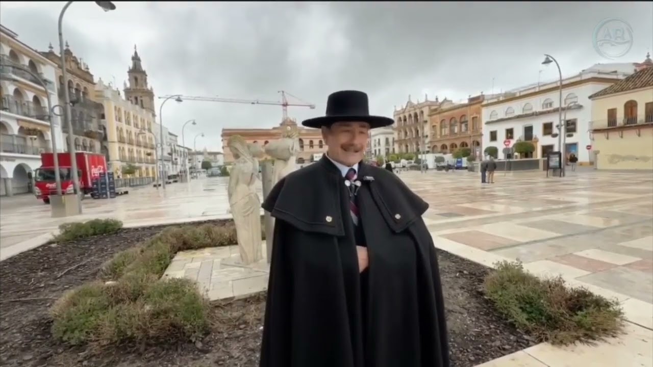 2026 01 30  LA TERTULIA AMIGOS DE LA CAPA DE CORDOBA VISITA ECIJA