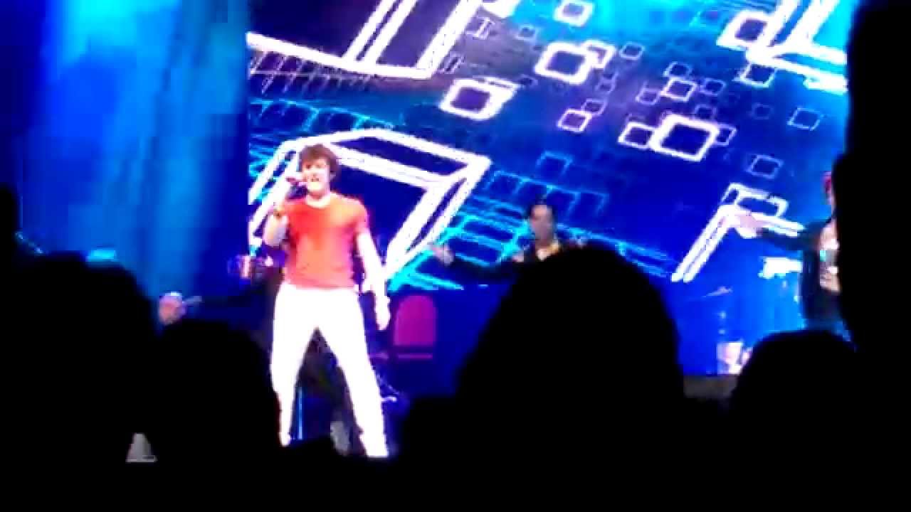 Sonu Nigam Live Concert in Mauritius (2014) - Aaj Ki Raat - Don