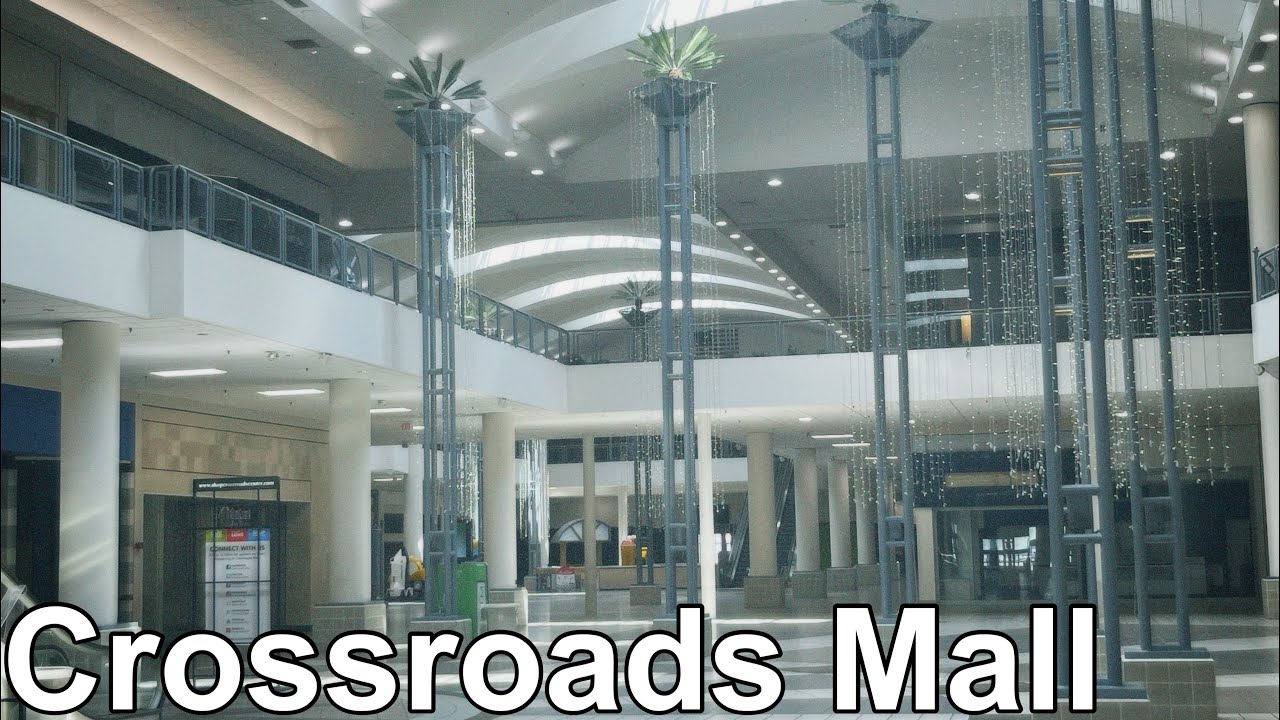 Dead Mall: Mall at the end of the crossroads, Crossroads Mall