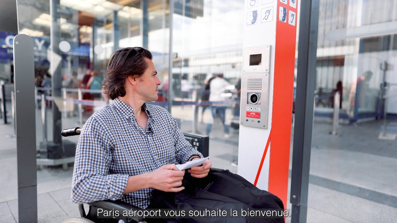 Bornes d'accueil et d'assistance ADP Aéroport Paris-Orly