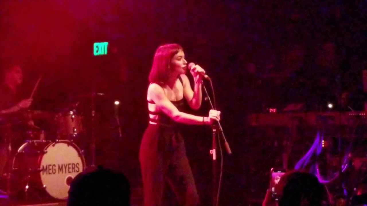 Meg Myers 10.17.18 El Rey Theater L.A. #1