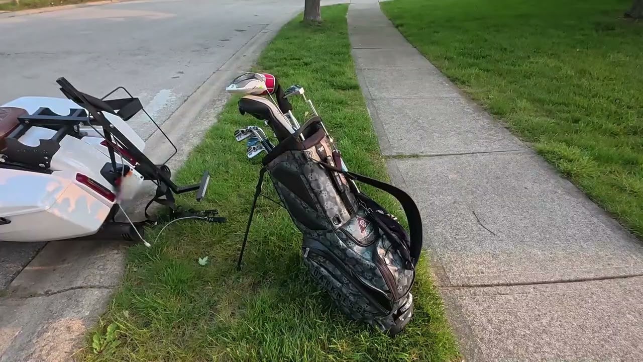 2x2 Cycles Golf Bag Carrier