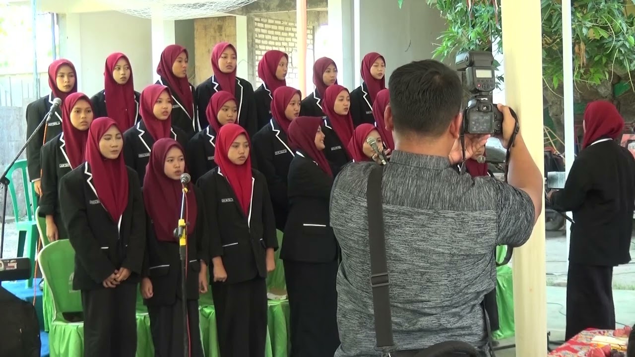 Hai Wisudawan - Paduan Suara SMK Darul Jannah Al-Ma'wa Paciran