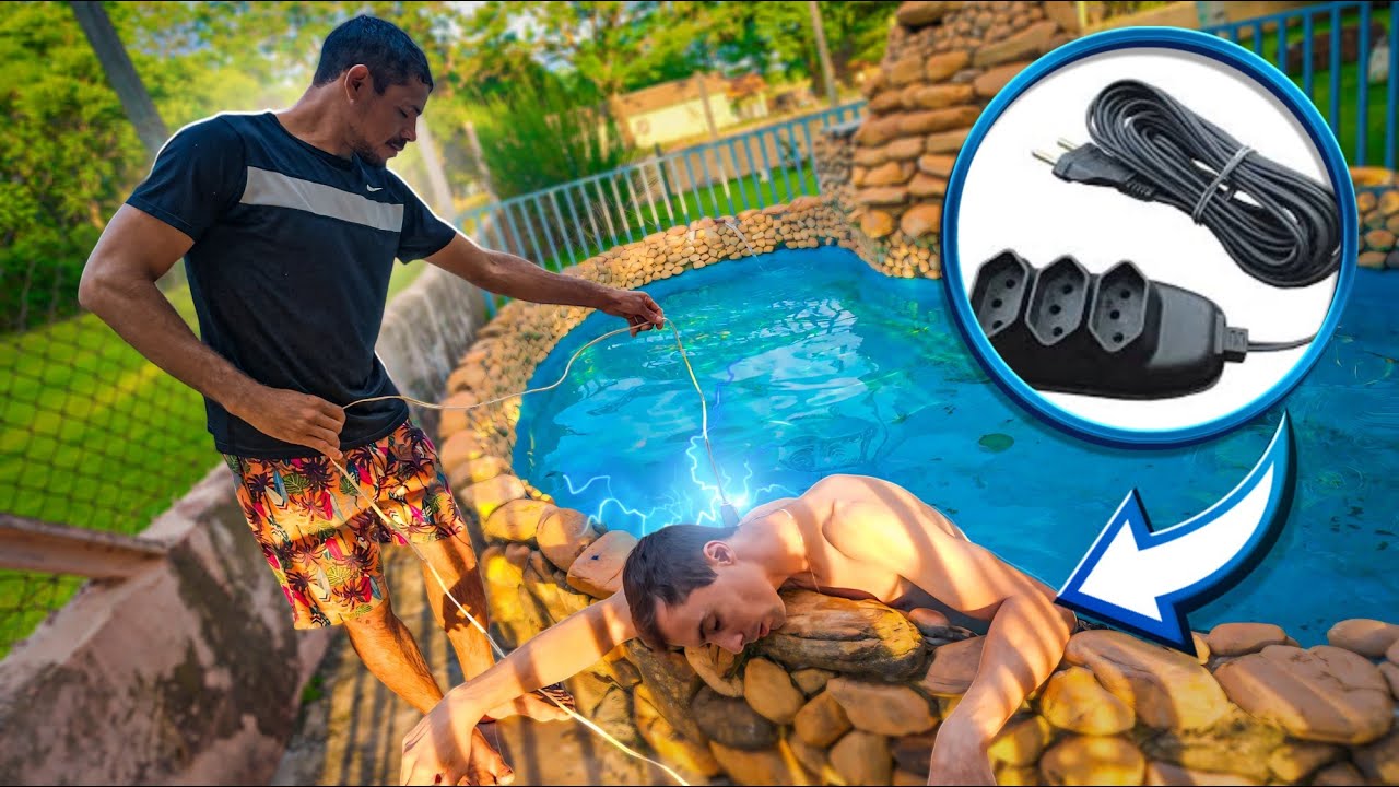 APAVOREI MINHA NAMORADA NA PISCINA DA CASA DO RIO DAS PERPENTES -TROLAGEM