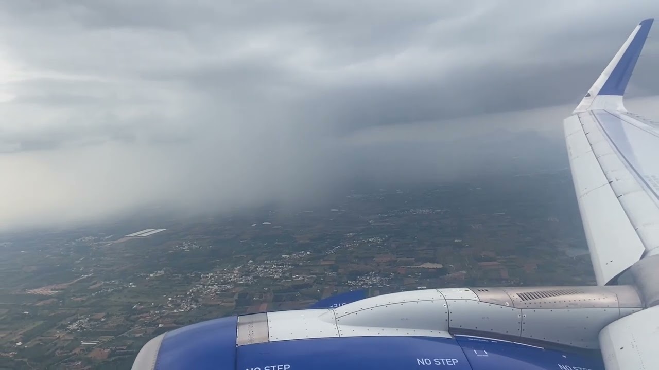 Flight Ride - Travelling and Landing at Kempegowda International Airport