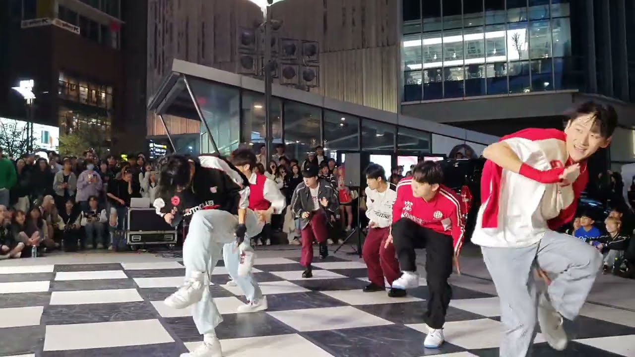 [STREET ARTIST] SEOUL, YONSEI & KOREA UNIVERSITY DANCE TEAM. COMBINED SINCHON BUSKING. 231104.