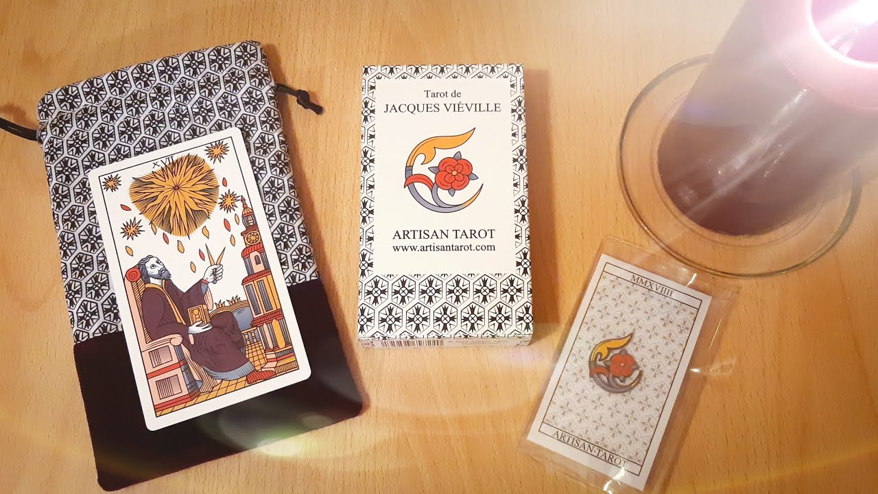 REVIEW - Tarot de Jacques Viéville - Artisan Tarot