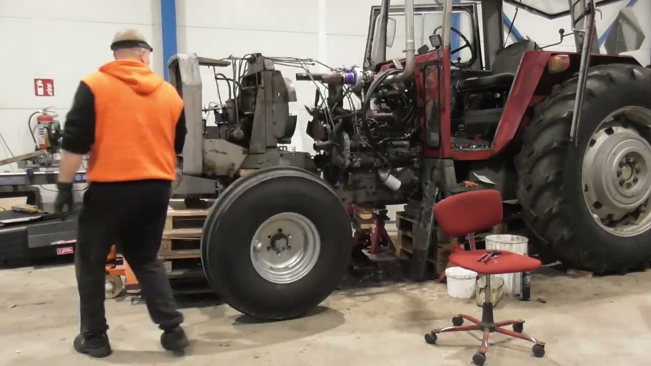 MF 595 Turbo Kokoaminen