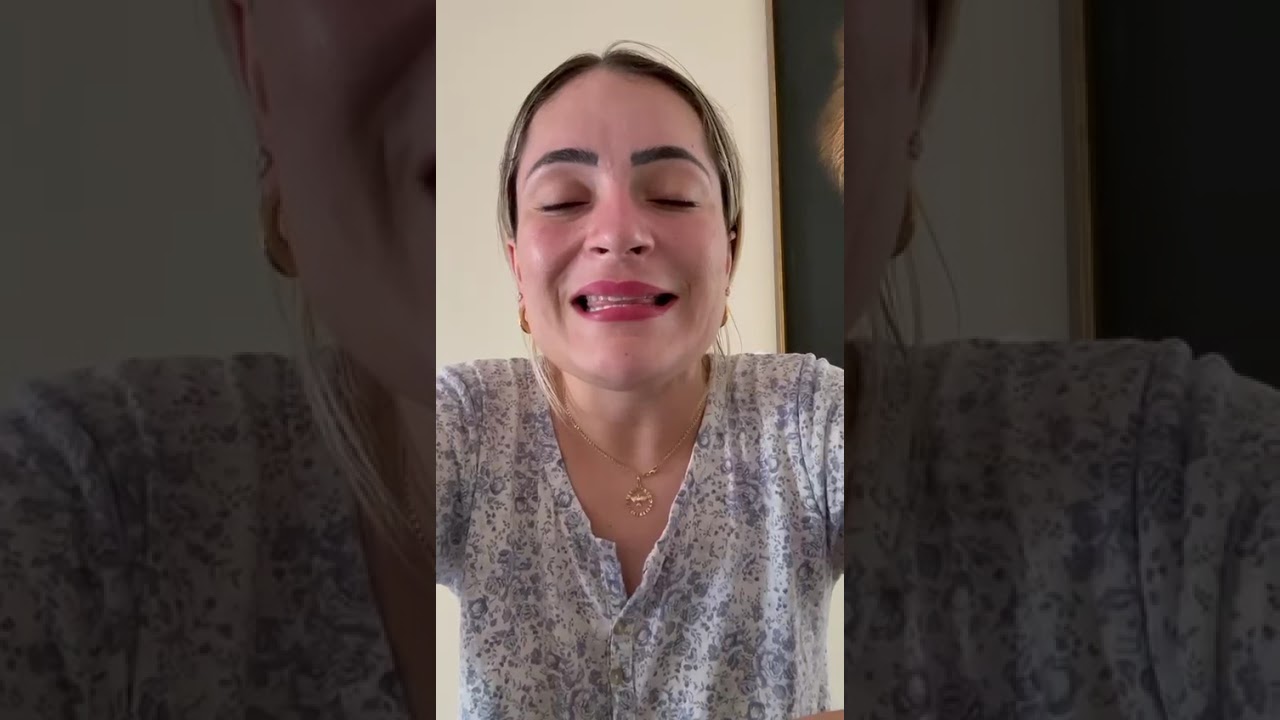 Estava com uma faca 🔪 na mão 