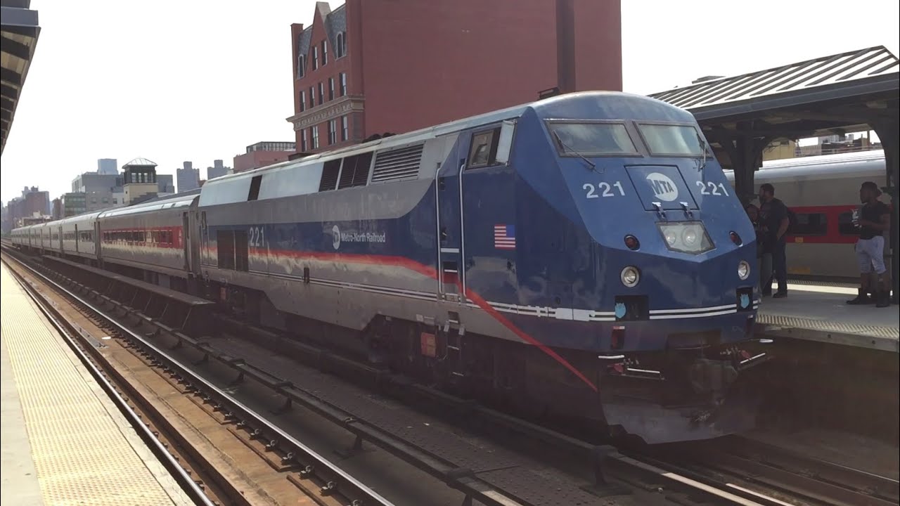 Metro-North Railroad HD 60fps: GE P32AC-DM Locos Arrive & Depart Harlem-125th St in 