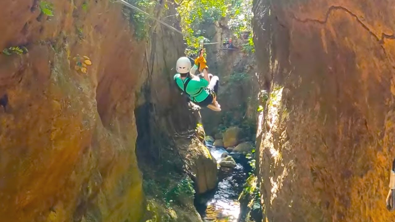 ZIPLINE COSTA RICA! In a CANYON! Hotel Hacienda Guachipelin