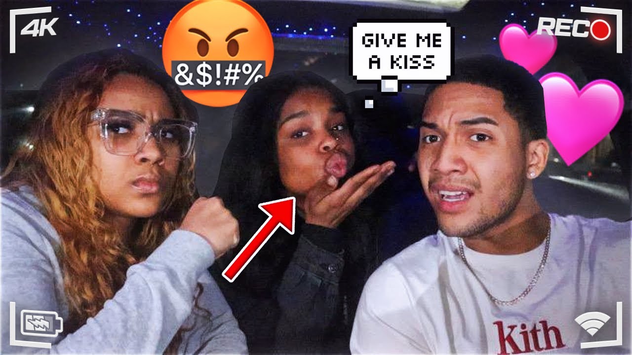 FLIRTING WITH ERICKSONNYC INFRONT OF SARAHI TO SEE HOW SHE&rsquo;LL REACT *GONE WRONG*