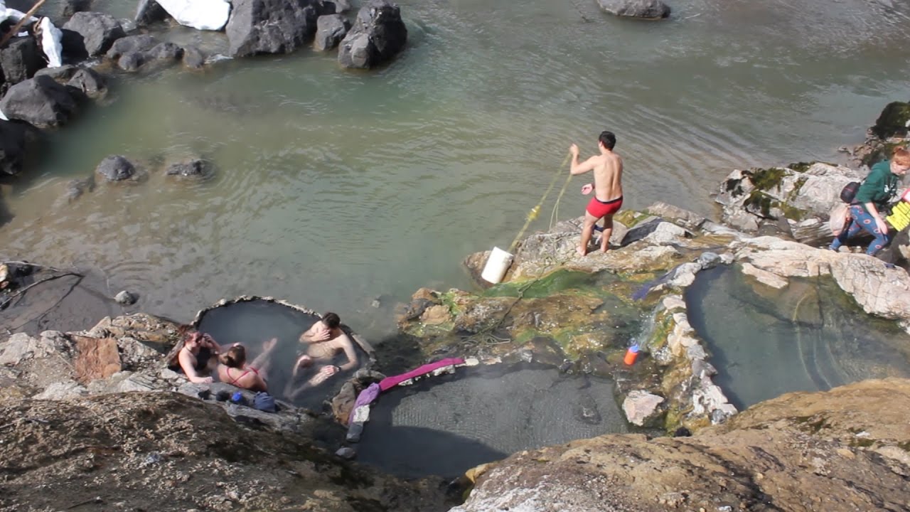 Keyhole Hot Springs | HD | Canada